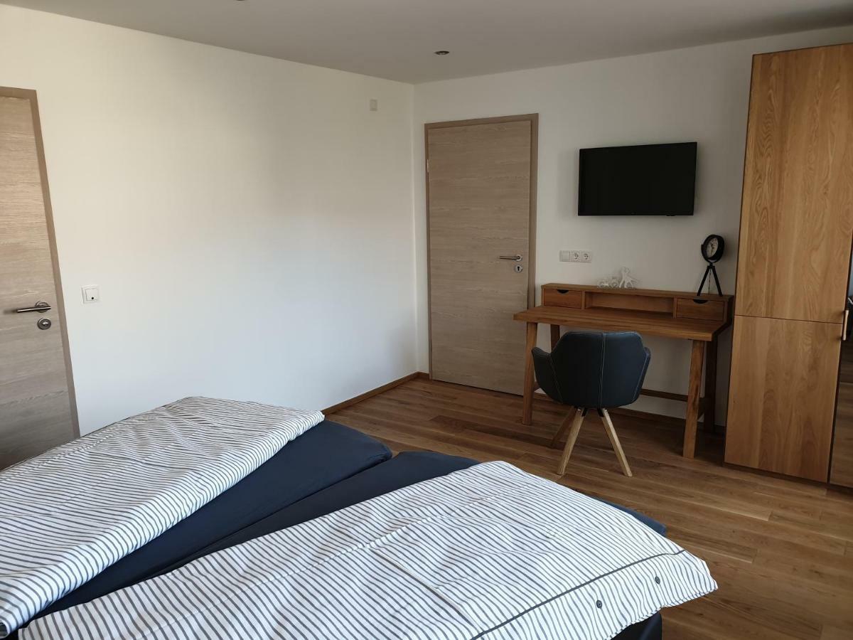 Beim Hooch. Egon Apartment Brucktal ภายนอก รูปภาพ