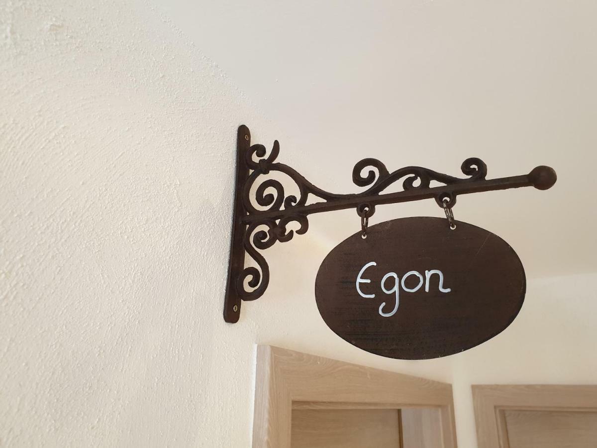 Beim Hooch. Egon Apartment Brucktal ภายนอก รูปภาพ